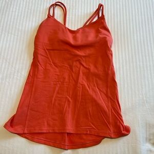 Lululemon tank size 4